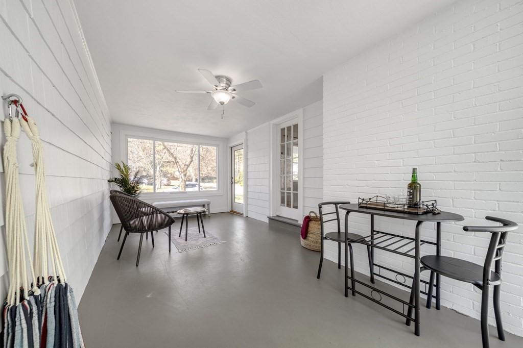26 Old Tavern Road Wayland, MA 01778 - Photo 7 of 41 Gallery Image 7