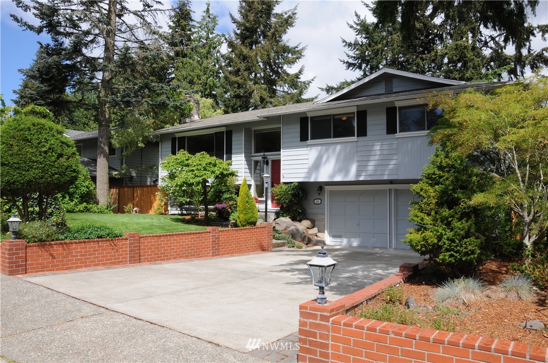 431 222nd Street Southwest Bothell, WA 98021 - Photo 2 of 25