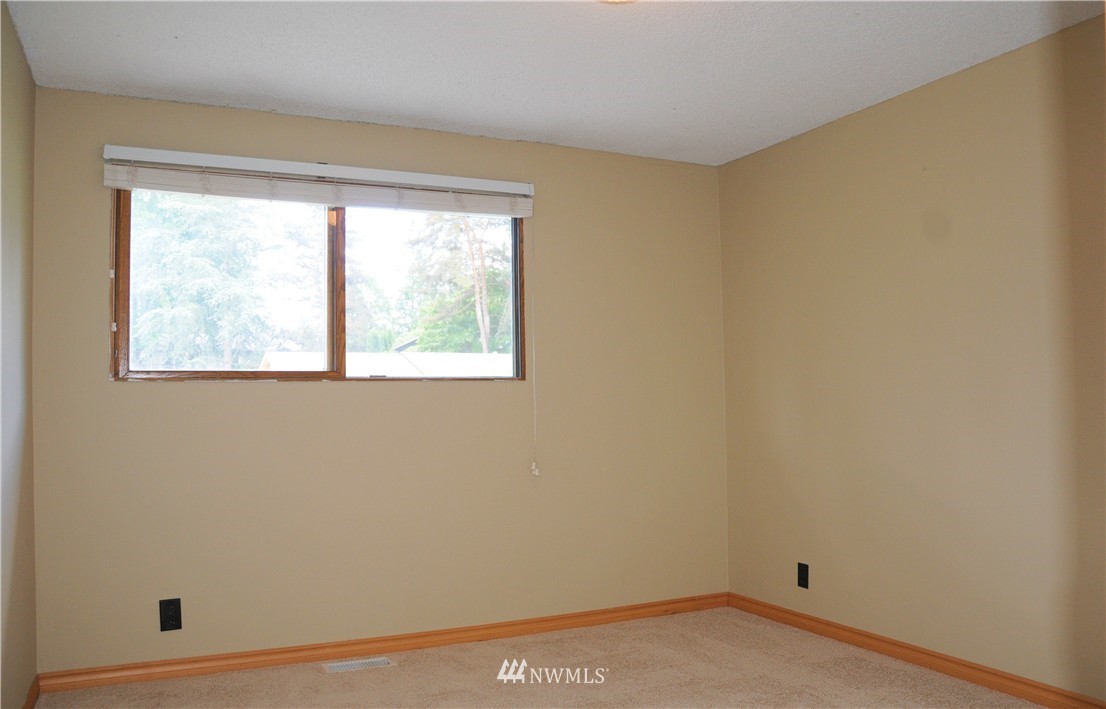 431 222nd Street Southwest Bothell, WA 98021 - Photo 16 of 25