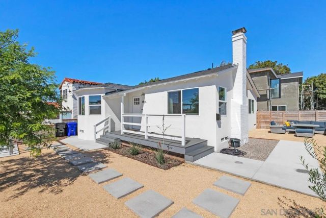 $2,330,000 | 3404 Russell Street, San Diego, CA 92106