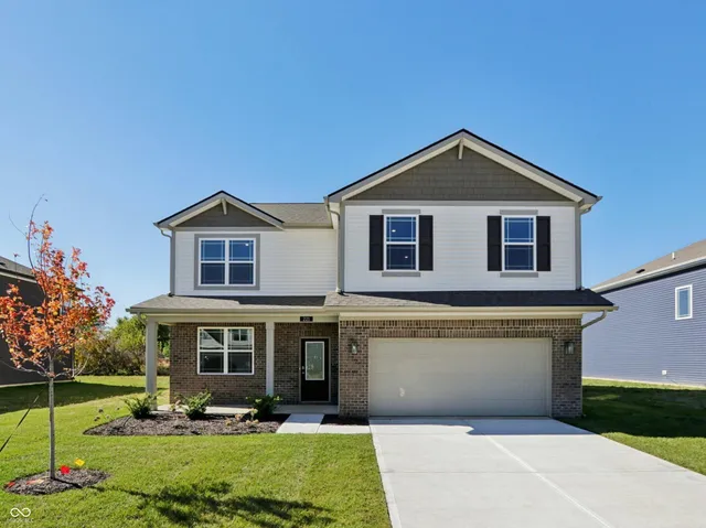 $349,900 | 221 Ames Drive, Whiteland, IN 46184