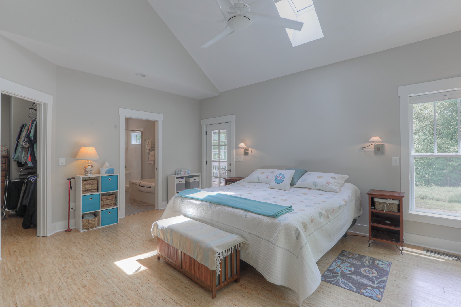 1115 Ridgecrest Road Kingston Springs, TN 37082 - Photo 15 of 38 a spacious bedroom with a bed and a window