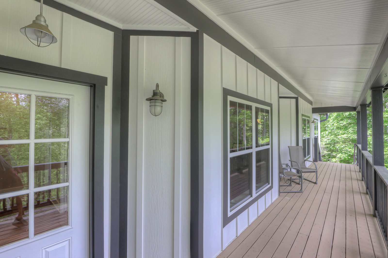 1115 Ridgecrest Road Kingston Springs, TN 37082 - Photo 29 of 38 a view of a house with a balcony