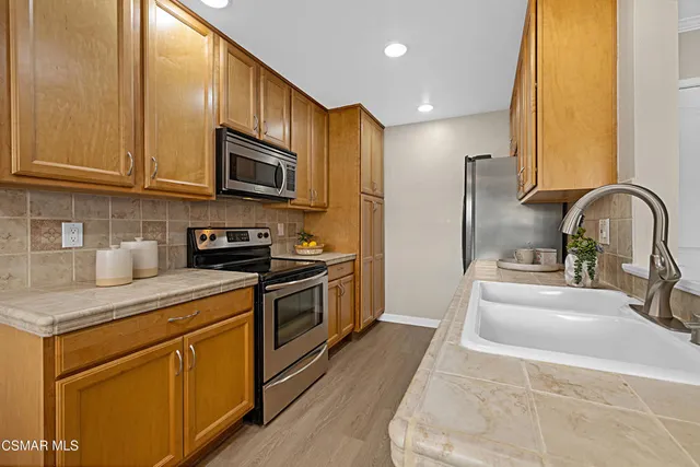 $575,000 | 1234 Landsburn Circle, Westlake Village, CA 91361