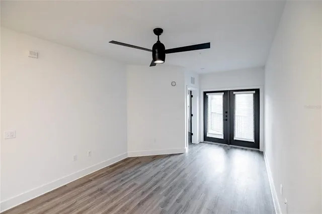 $1,890 | 1420 Lakefront Drive, Unit 3107, Sarasota, FL 34240