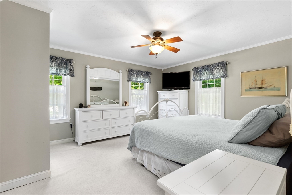 60 Papermill Road Wareham, MA 02576 - Photo 19 of 32