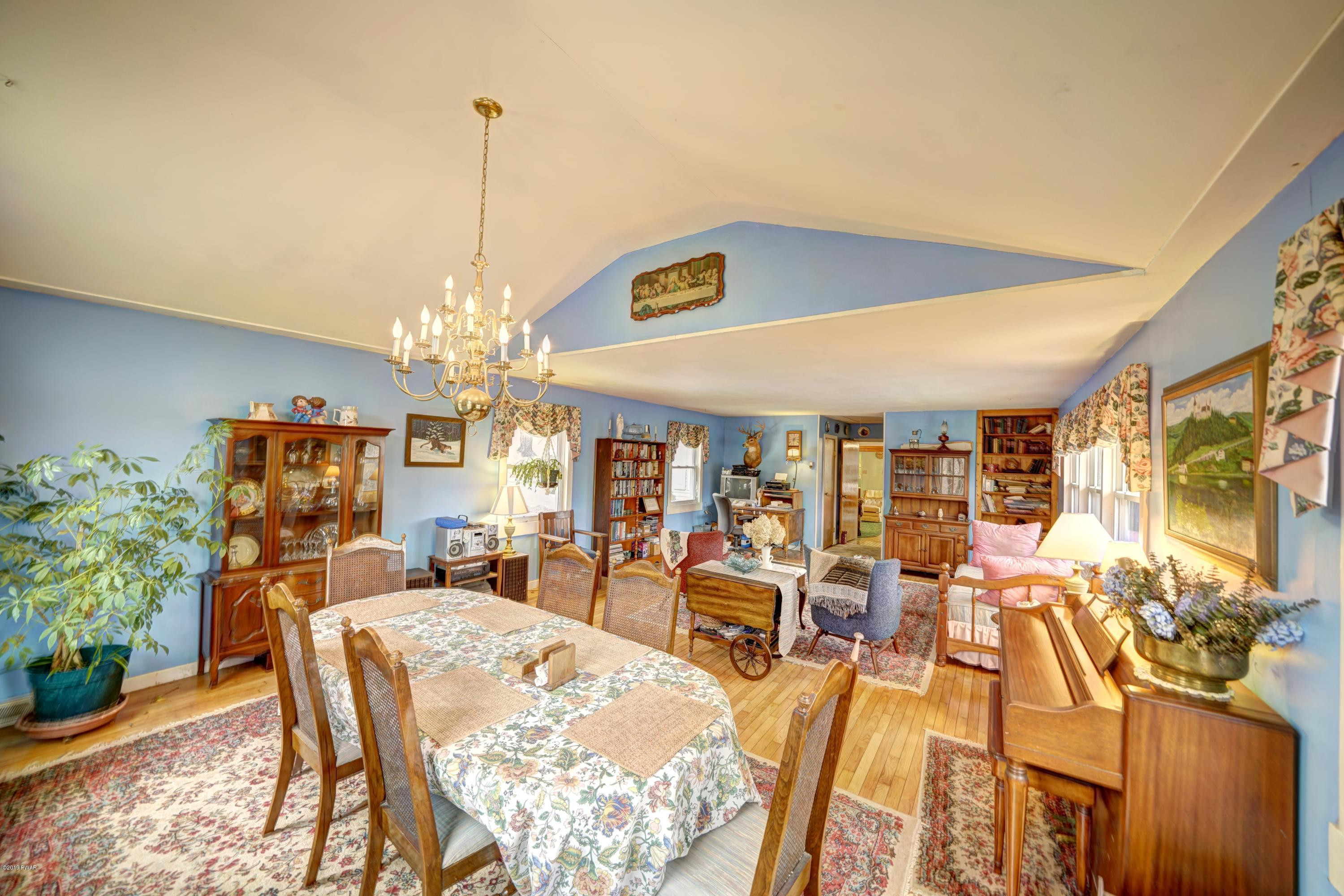 116 Appert Road Hawley, PA 18428 - Photo 11 of 31 Family Room