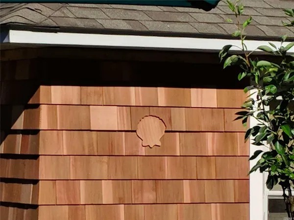 a picture of door with outdoor space