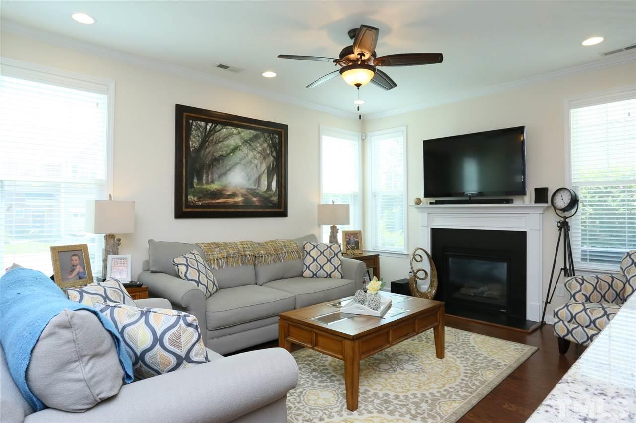 7203 Ladbrooke Street Raleigh, NC 27617 - Photo 2 of 30 Gallery Image 2