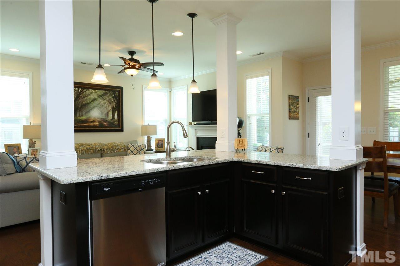 7203 Ladbrooke Street Raleigh, NC 27617 - Photo 9 of 30 Gallery Image 9