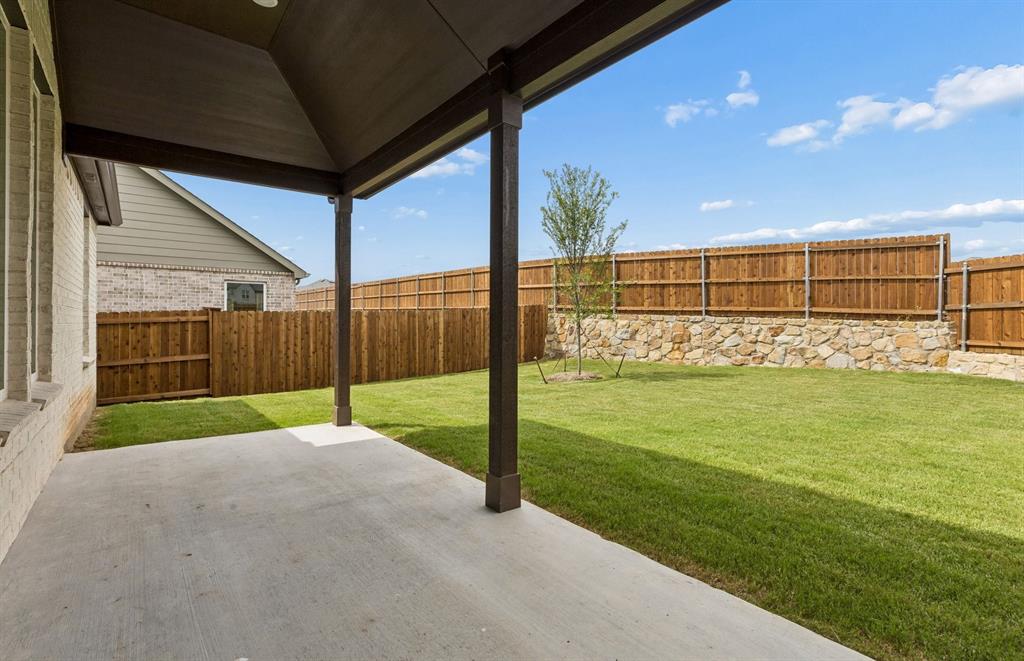 1837 Naseby Road Fort Worth, TX 76052 - Photo 23 of 28 Built-in covered back patio