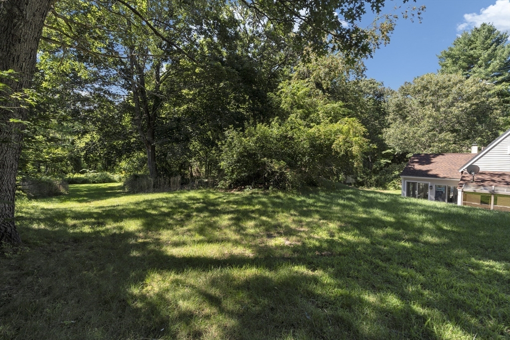 606 A Springs Road Bedford, MA 01730 - Photo 4 of 32