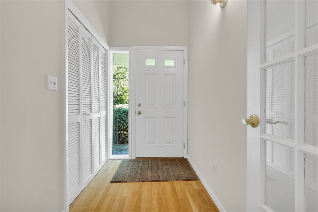 606 A Springs Road Bedford, MA 01730 - Photo 7 of 32