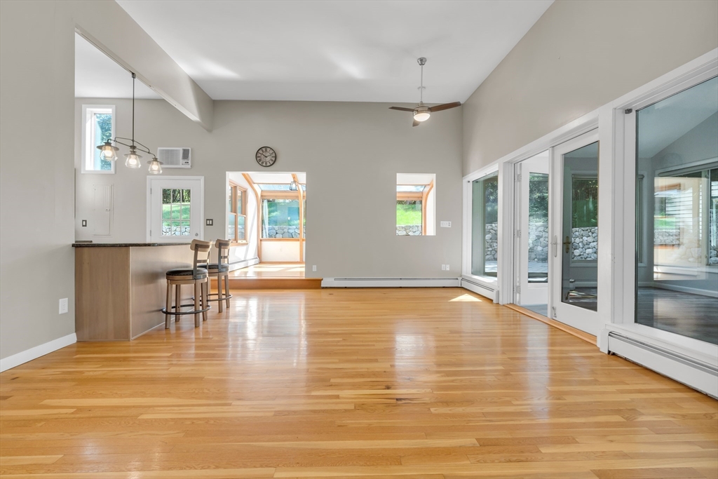 606 A Springs Road Bedford, MA 01730 - Photo 8 of 32