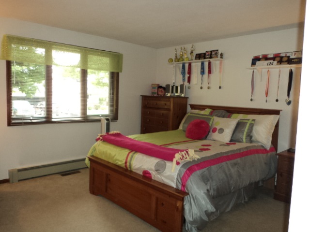 705 E Spring Fremont, IN 46737 - Photo 13 of 35