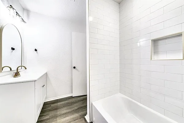 $2,250 | 2322 San Paula Avenue, Dallas, TX 75228