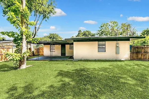 $2,250 | 2322 San Paula Avenue, Dallas, TX 75228