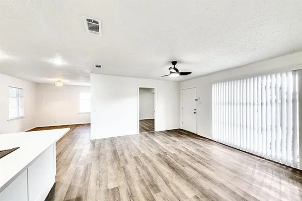 $2,250 | 2322 San Paula Avenue, Dallas, TX 75228