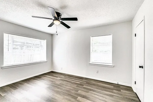 $2,250 | 2322 San Paula Avenue, Dallas, TX 75228