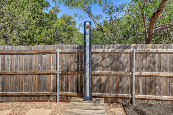 $599,000 | 21814 Bluejay Boulevard, Lago Vista, TX 78645
