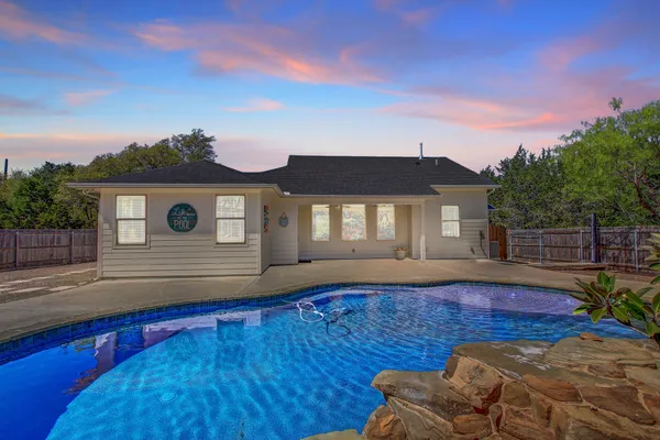 $599,000 | 21814 Bluejay Boulevard, Lago Vista, TX 78645