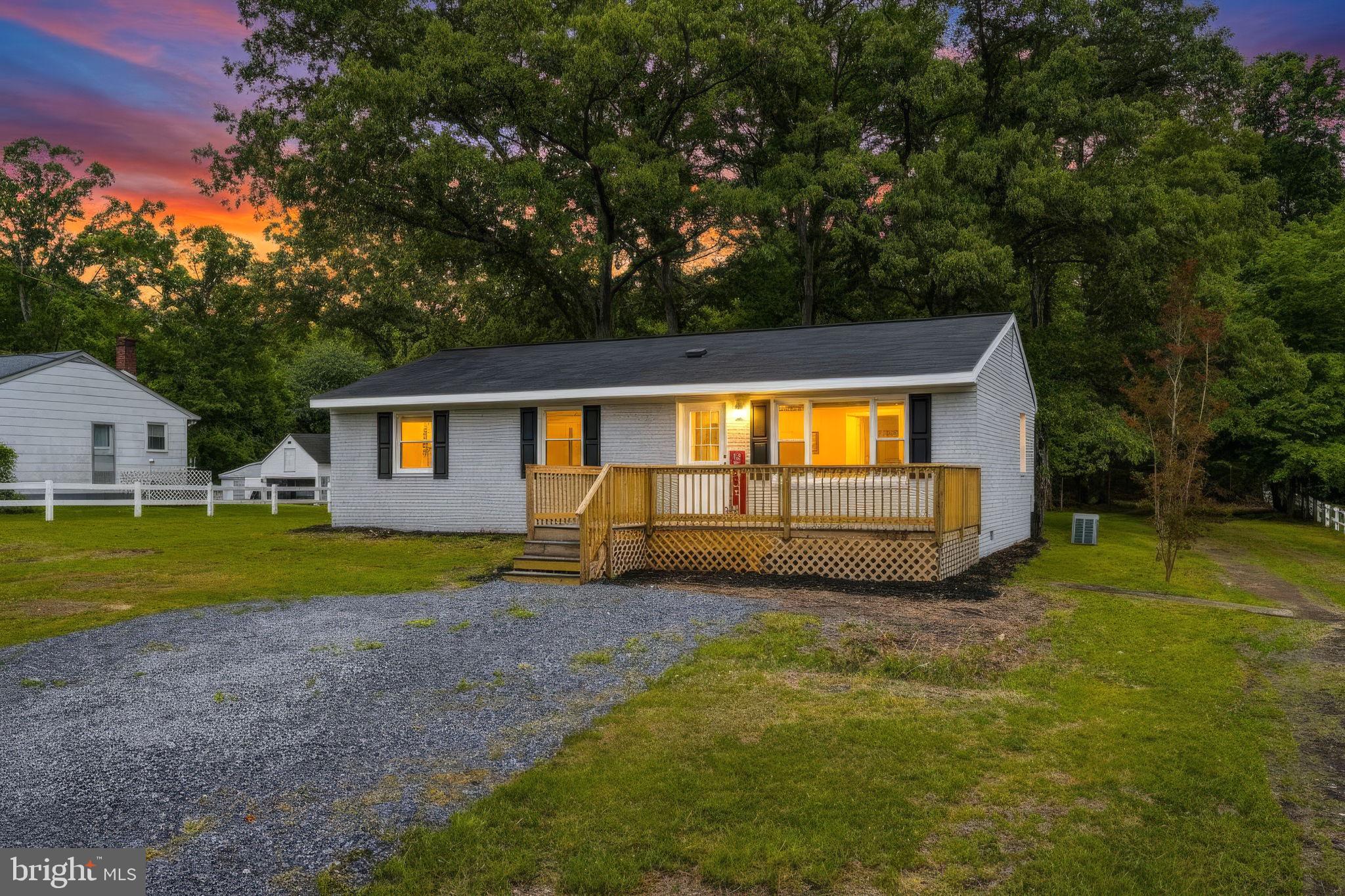 21983 Point Lookout Road Leonardtown, MD 20650 - Photo 3 of 32