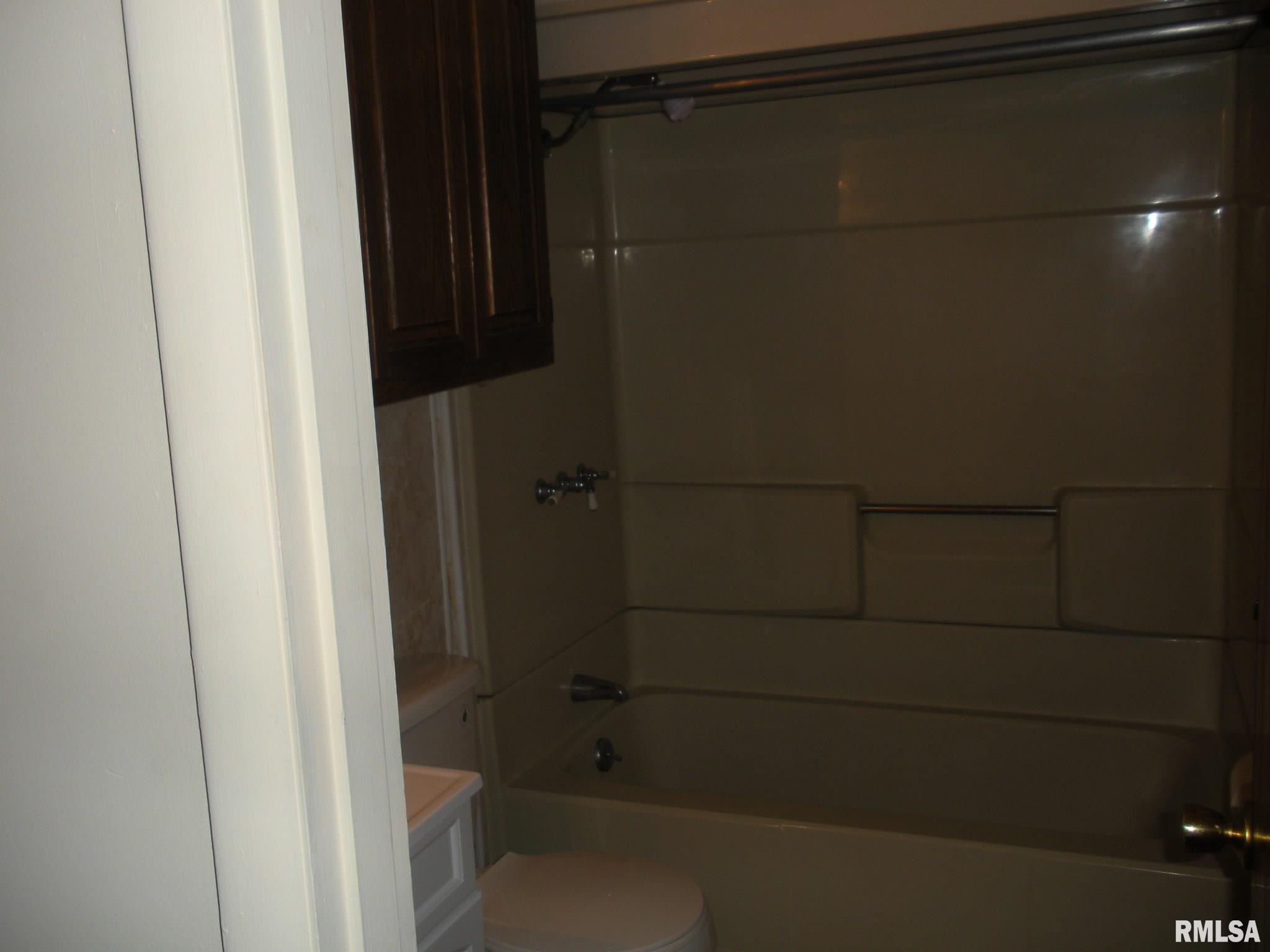 1259 West No Name Road Carbondale, IL 62902 - Photo 7 of 7 Gallery Image 7