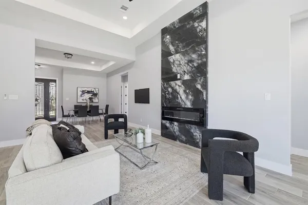 $540,000 | 707 Ross Trail, Arlington, TX 76012