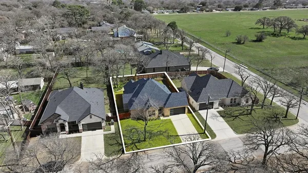 $540,000 | 707 Ross Trail, Arlington, TX 76012