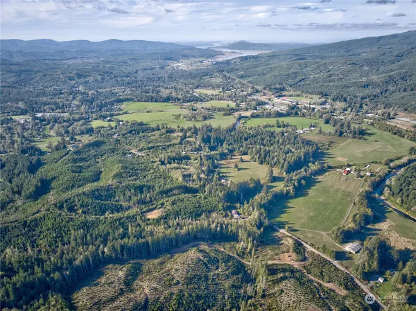 $180,000 | 1 South Valley Road, Naselle, WA 98638
