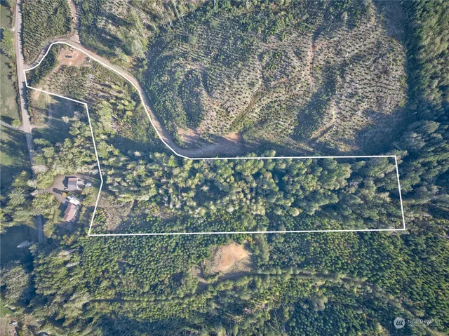 $180,000 | 1 South Valley Road, Naselle, WA 98638