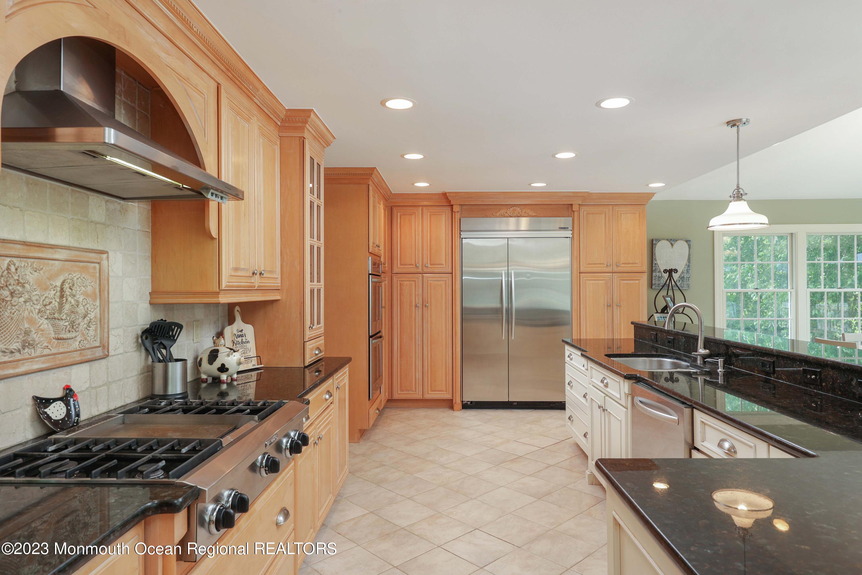 32 Ravine Road Red Bank, NJ 07701 - Photo 12 of 48 758A2756