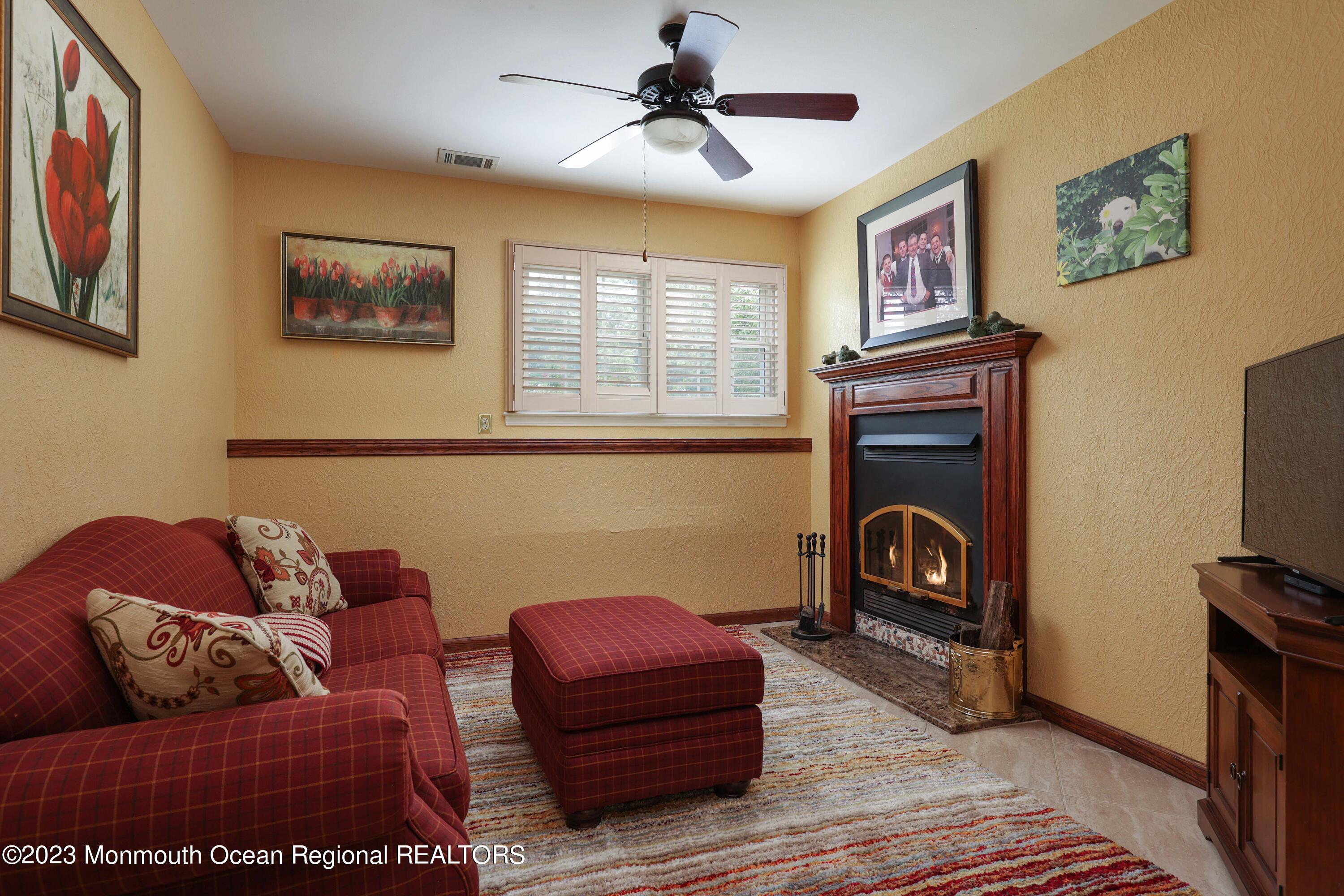 32 Ravine Road Red Bank, NJ 07701 - Photo 17 of 48 758A2800