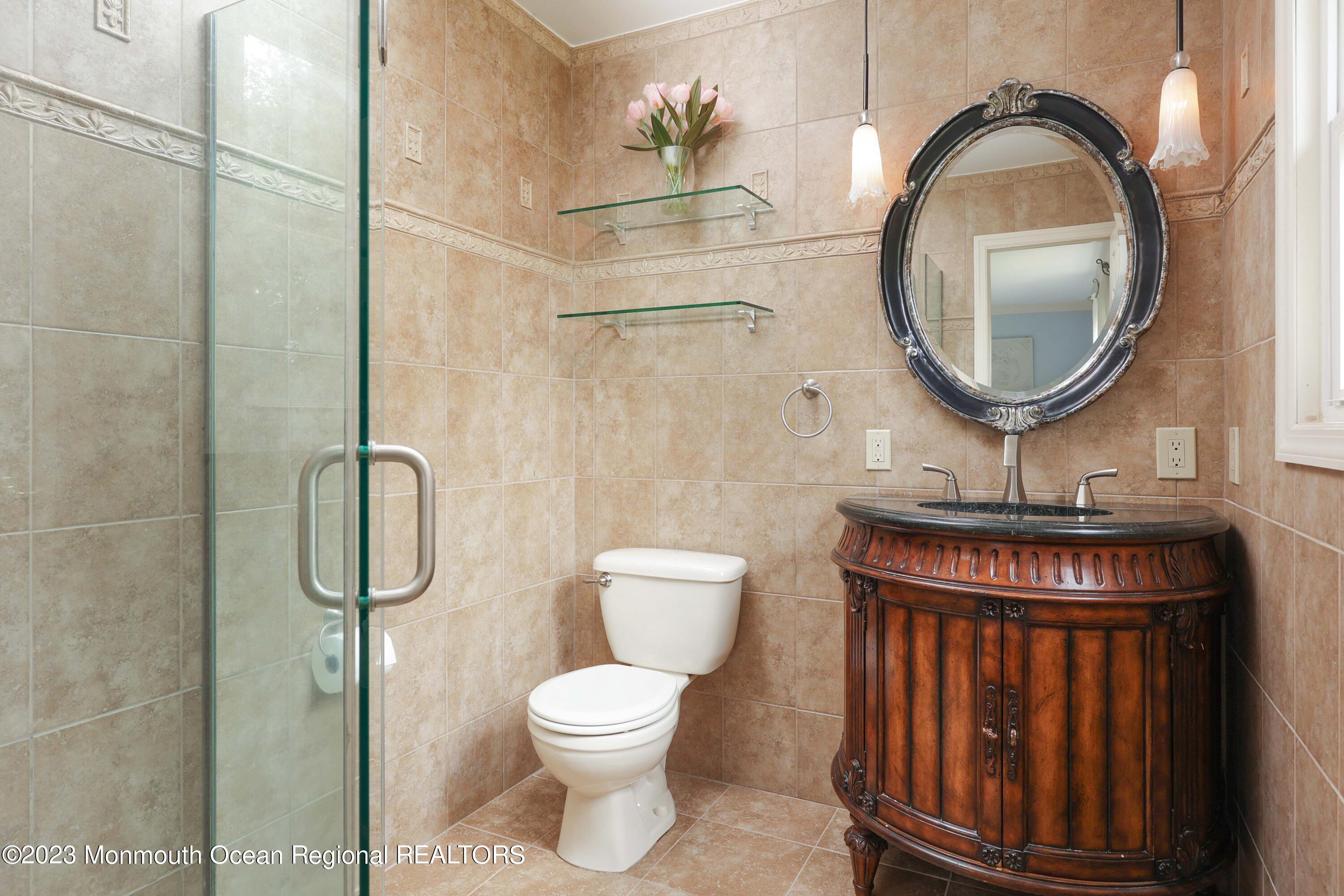 32 Ravine Road Red Bank, NJ 07701 - Photo 19 of 48 758A2833