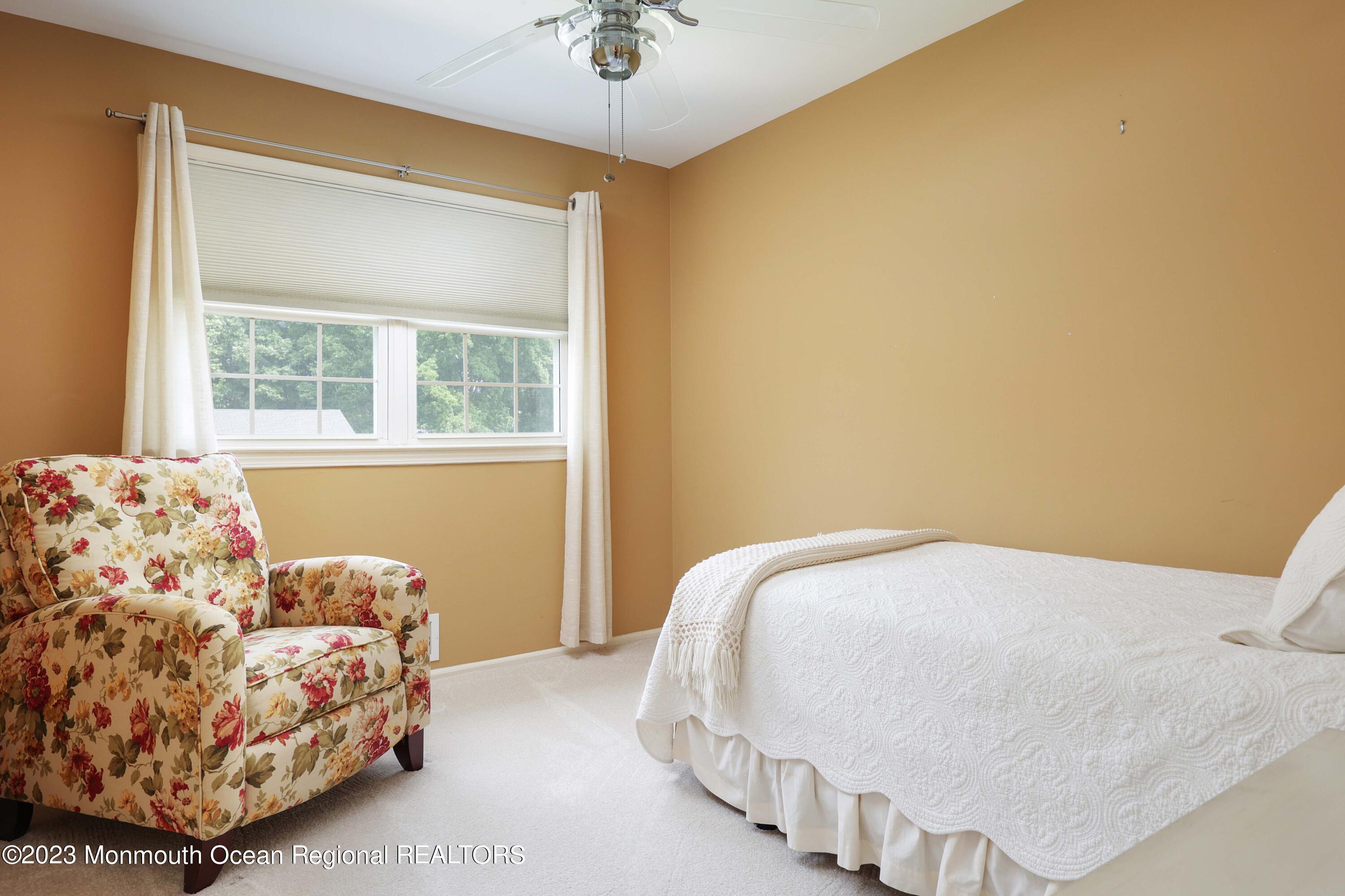 32 Ravine Road Red Bank, NJ 07701 - Photo 20 of 48 758A2838