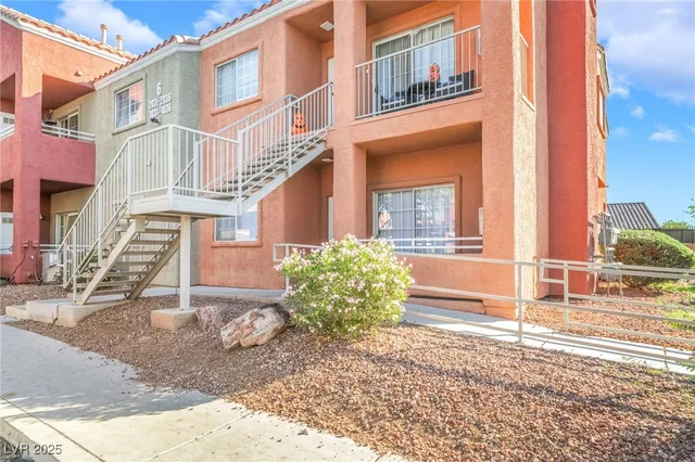 $1,200 | 4730 East Craig Road, Unit 1034, Las Vegas, NV 89115