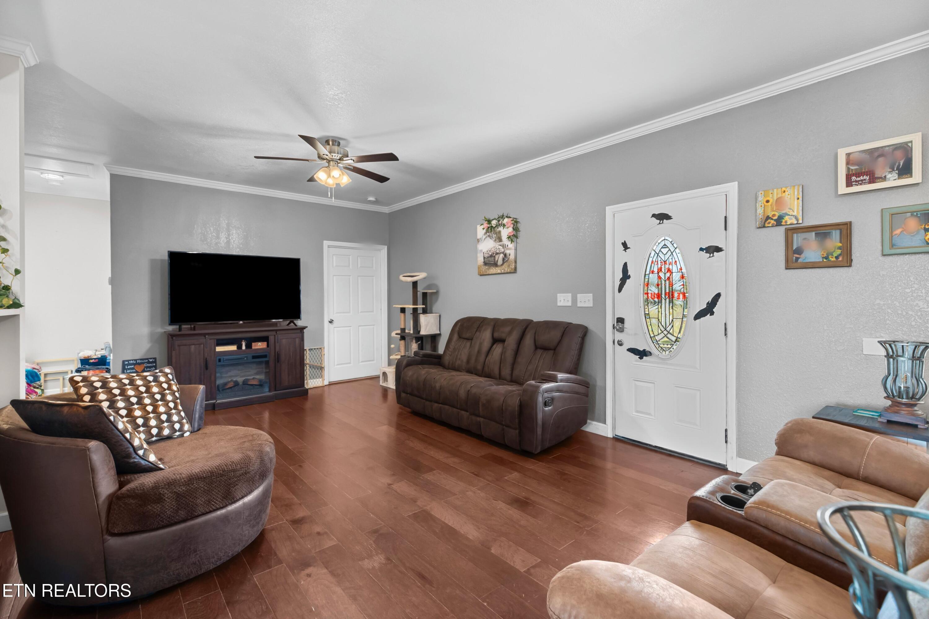 923 Reed Bull Road New Market, TN 37820 - Photo 18 of 26 002-923ReedBullRoad-NewMarket-TN-37820-S