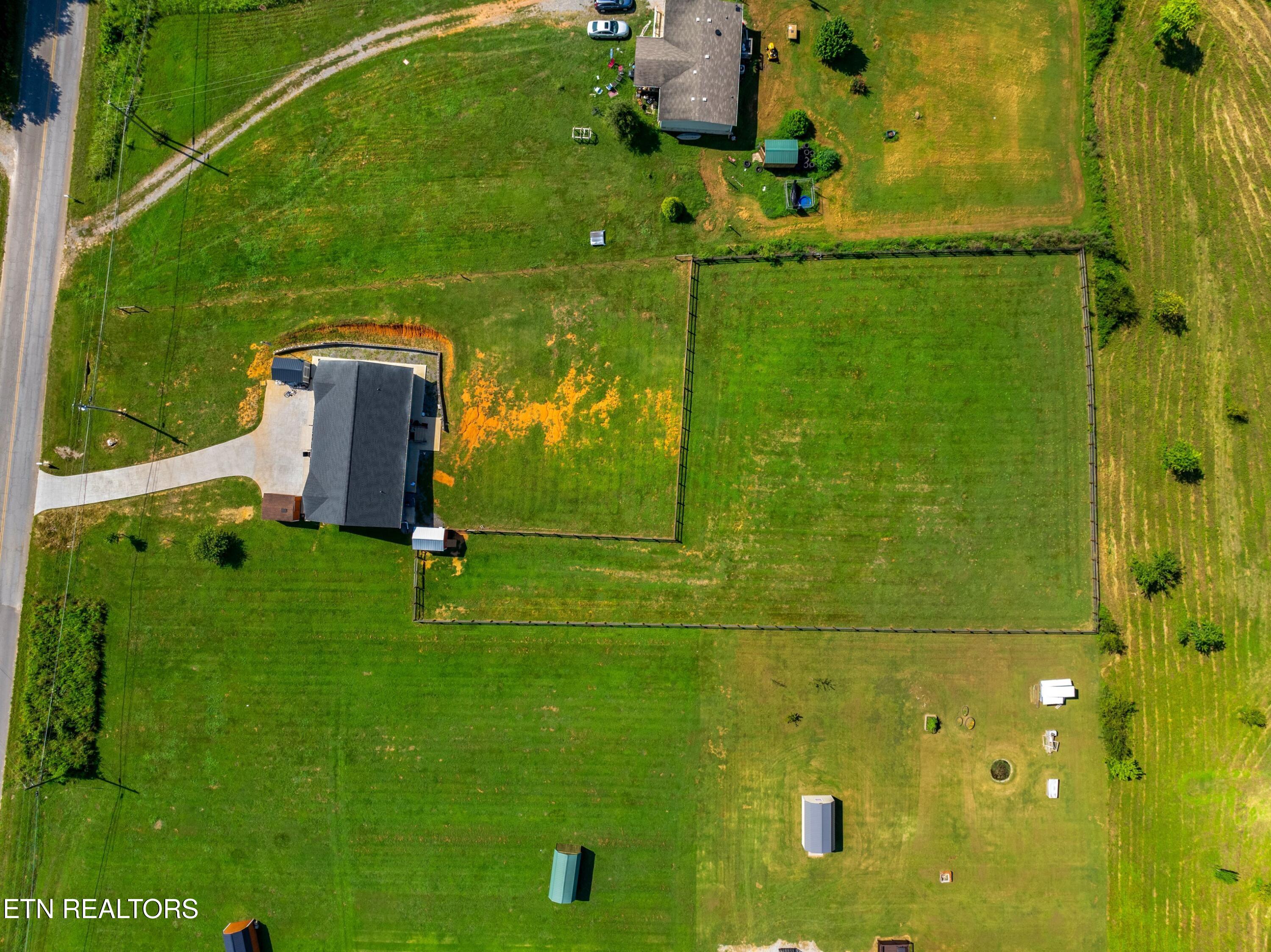 923 Reed Bull Road New Market, TN 37820 - Photo 8 of 26 XJI_20240813111211_0111_D.jpg-SMALL