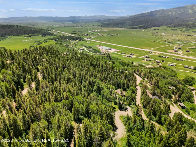 $349,000 | 22 Trail Ridge Road, Alpine, WY 83128