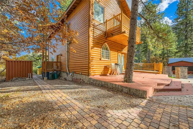 $1,200,000 | 4458 Yellow Pine Avenue, Las Vegas, NV 89124