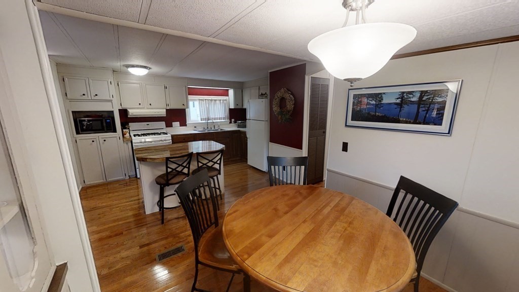 51 Monson Turnpike Road, Unit 1055 Ware, MA 01082 - Photo 14 of 37 Gallery Image 14