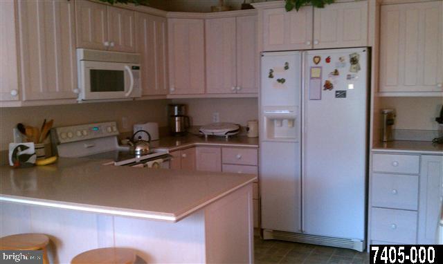 1710 Northview Road York, PA 17406 - Photo 4 of 16 Gallery Image 4