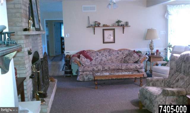 1710 Northview Road York, PA 17406 - Photo 6 of 16 Gallery Image 6
