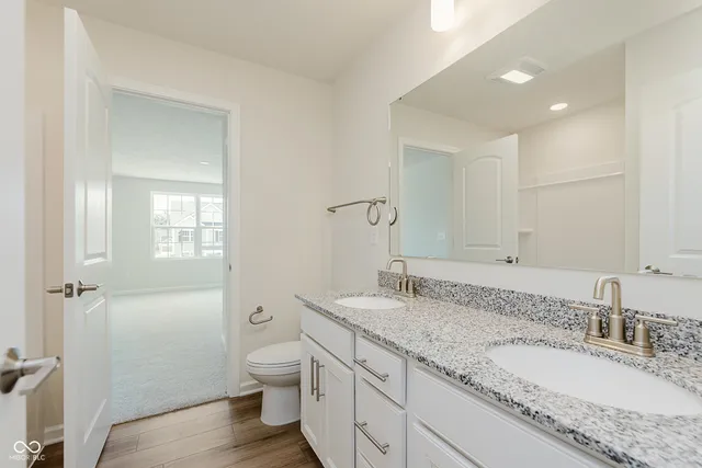 $484,900 | 7252 Barrett Drive, Brownsburg, IN 46112