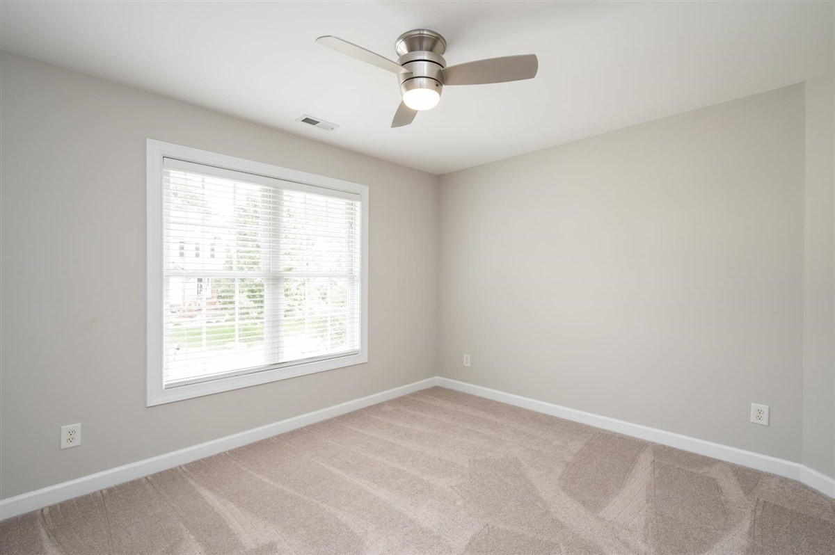 2812 Crystal Oaks Lane Raleigh, NC 27614 - Photo 28 of 30 Photo 28
