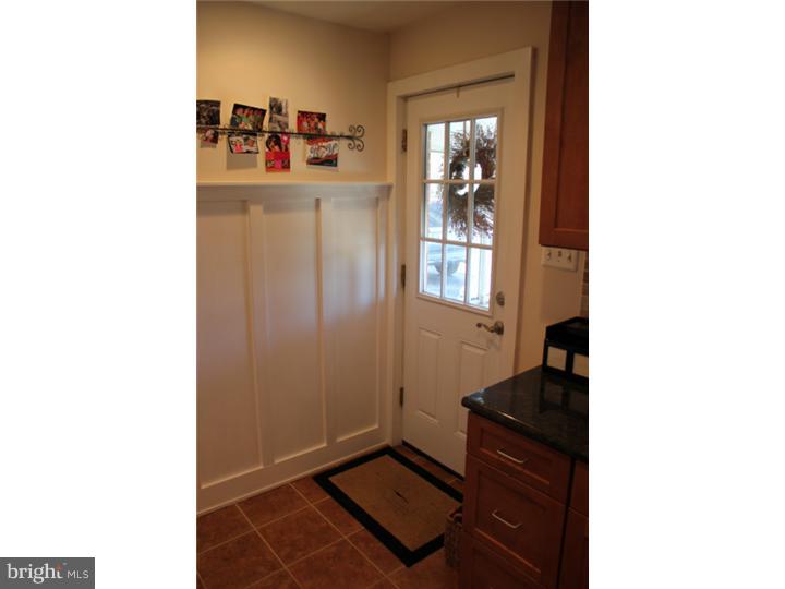 830 Springhaven Road Springfield, PA 19064 - Photo 4 of 21 Gallery Image 4