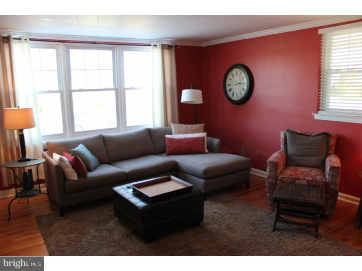 830 Springhaven Road Springfield, PA 19064 - Photo 5 of 21 Gallery Image 5