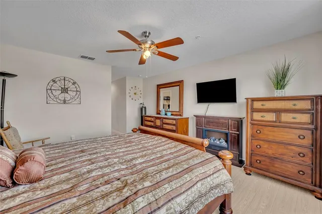 $299,990 | 2269 Seven Oaks Drive, St. Cloud, FL 34772