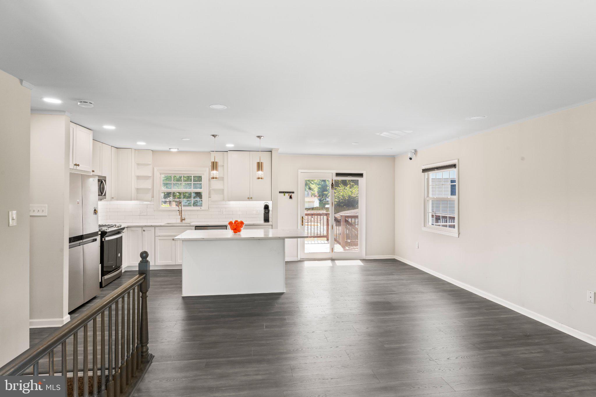 101 Williamsburg Road Sterling, VA 20164 - Photo 8 of 50 Bright and airy open-concept space.