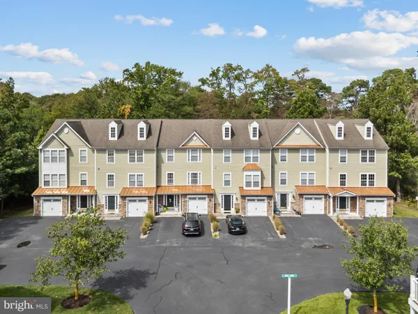 $430,000 | 13 Hull Lane, Unit 2, Millville, DE 19967